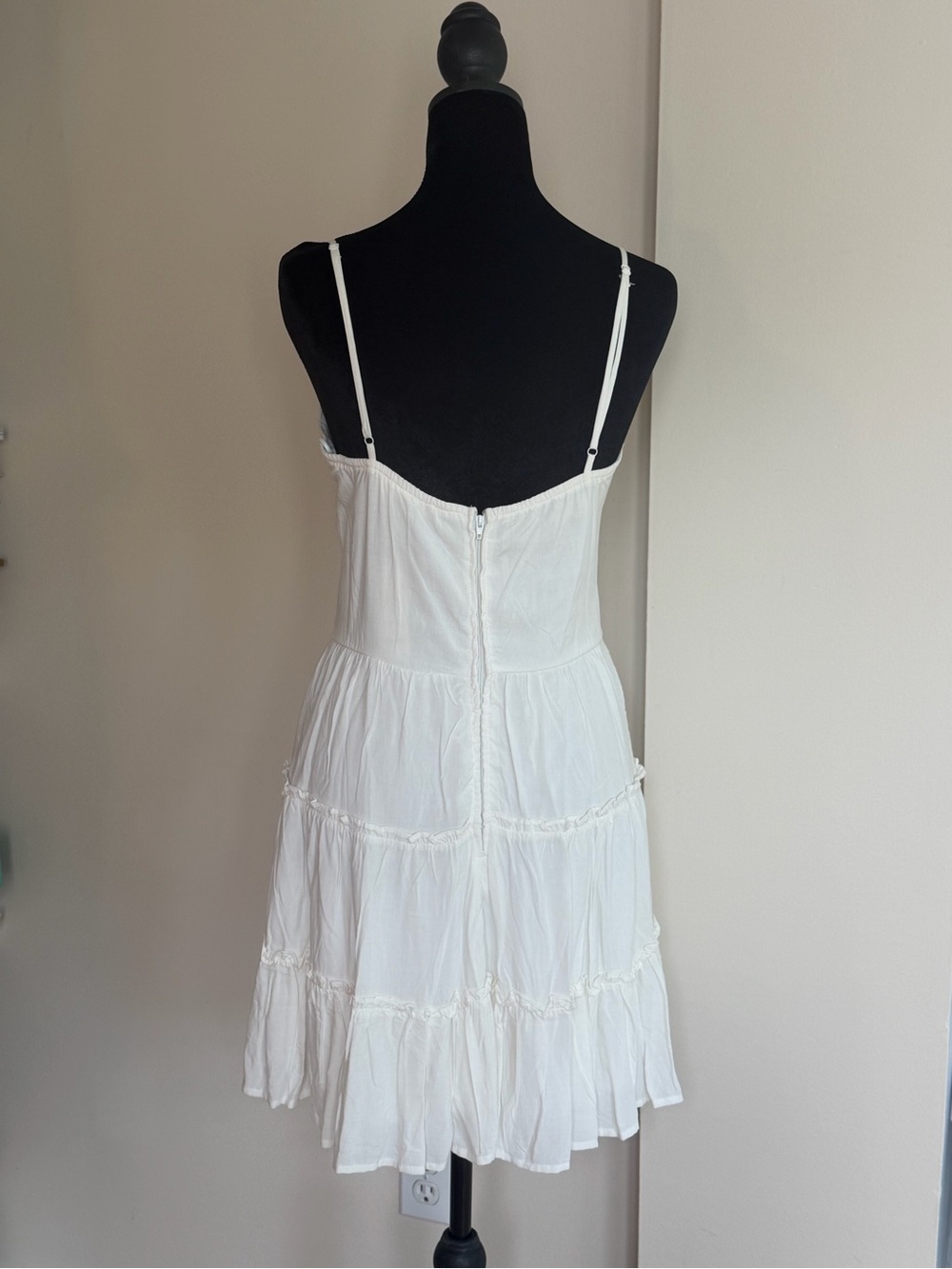 Francesca's Collections White Mini Dress with Blue Floral Embroidery - Picture 4 of 5